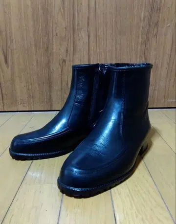 미사용 새상품! 블랙 가죽 숏부츠 남성 신사 심플