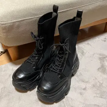 레이스업 삭스 부츠 블랙 M PAGEBOY