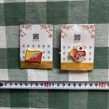 [새상품] 오사카 간사이 만박 부탄 Bhutan 핀 배지 2개