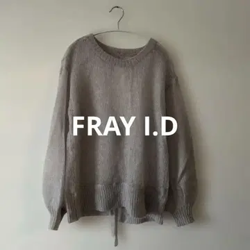 [ FRAY I.D ] 여성용 등 트임 모헤어 니트 그레이