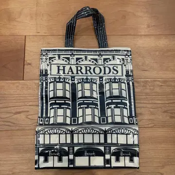 HARRODS 토트백 건물 디자인