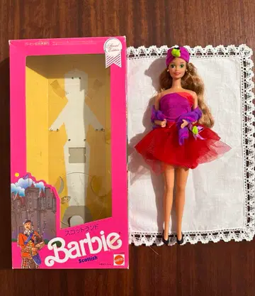 바비 스코티시 의상 DINNER DATE FASHION