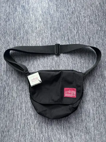 브랜드: Manhattan Portage 숄더백