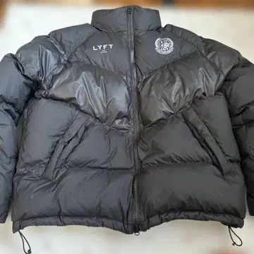 LYFT 블랙 다운 자켓 L 사이즈
