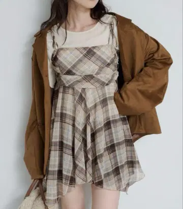 미개봉 새상품 택 포함 Kastane 2025AW 카탈로그 스웨이드 자켓