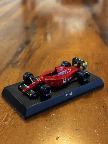 교쇼 1/64 페라리 F1-90 [ 아란 프로스트 모델 ]