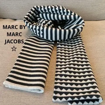 MARC BY MARC JACOBS 니트 머플러