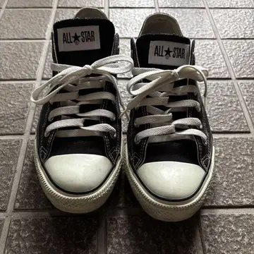 컨버스 올스타 블랙 스니커즈