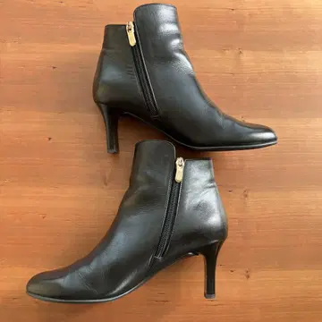 카네마츠 숏부츠 블랙 23.0cm