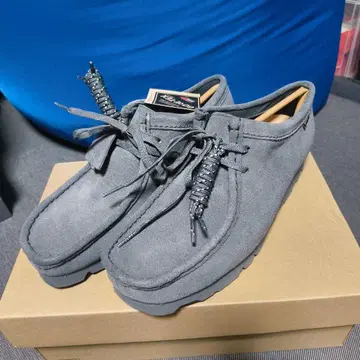 clarks wallabee gtx blue gray
