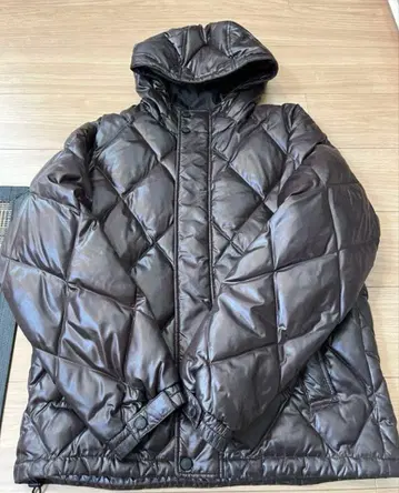 브라운 퀼팅 다운 자켓
