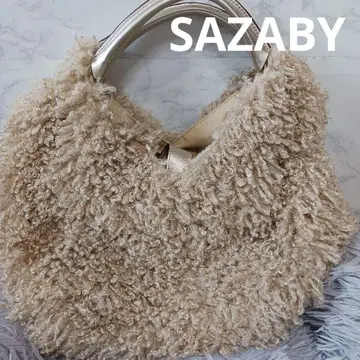 새상품급 퍼 샤기 숄더백 사자비 SAZABY 샴페인 골드