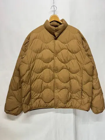 UNIQLO 유니클로 울트라 라이트 다운 웨이브 퀼트 자켓 XL