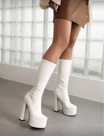 SHEIN 화이트 롱 부츠 하이힐 통굽