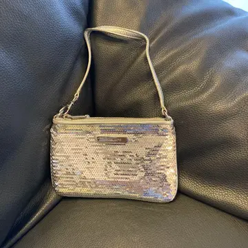 MICHAEL KORS 실버 스팽글 파티 백