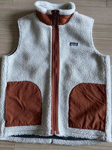 patagonia 플리스 베스트 아이보리/오렌지
