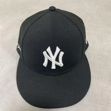 뉴욕 양키스 59FIFTY 캡 블랙 7 1/4