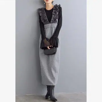 이소재 프릴 숄더 점프 스커트 미라 오웬 마이 스트라다 좋아하시는 분께