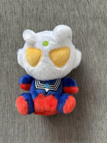 울트라맨 봉제 인형