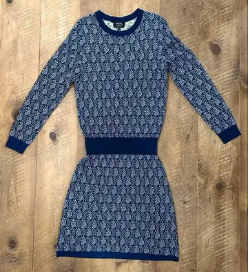 [새상품급] A.P.C. 자카드 니트 원피스 파랑