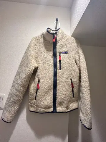patagonia 플리스 자켓 xs 사이즈