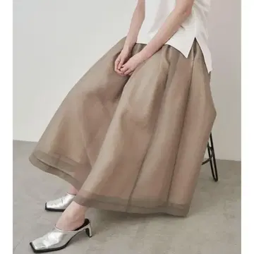 24AW ELENDEEK 메쉬 본딩 플레어 스커트 베이지 02