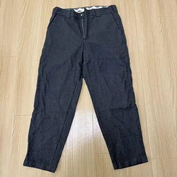 Dickies 그레이 울 슬랙스