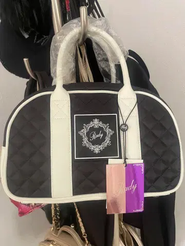 Lady 블랙/화이트 토트백 보스턴백 퀼팅백