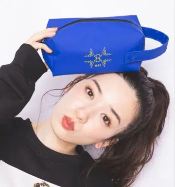 나가노 메이 파우치