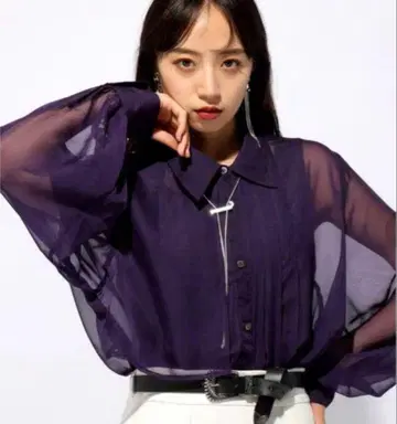 HARE 파트 플리츠 시어 셔츠