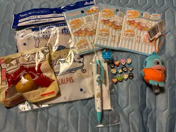 산리오 시나모롤, 한교동, 키티, 폼폼푸딩 등 다양한 굿즈 세트