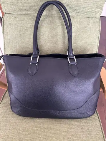 BEIGE MONDIA 블랙 가죽 토트백
