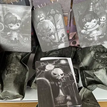 Hirono Monsters' Carnival 4종 세트