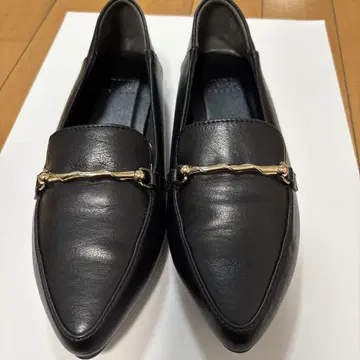 블랙 가죽 스틸레토 로퍼