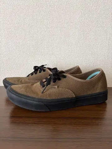 VANS 브라운 스웨이드 스니커즈