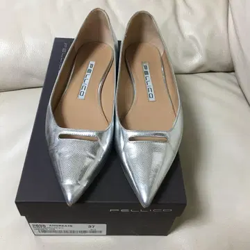PELLICO 플랫슈즈 37
