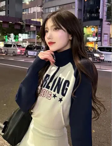 다리치 하프 지퍼 니트 원피스