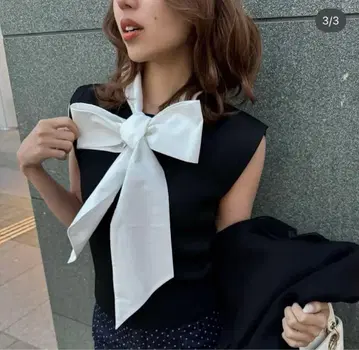 셰리에 보타이 셔츠 24ss