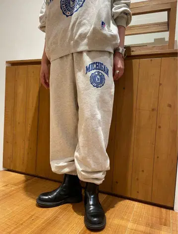 RUSSELL 별주 칼리지 스웨트 팬츠 미시건 로고