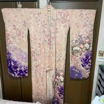 후리소데 핑크 보라색 꽃무늬