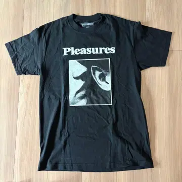 PLEASURES NOW 셔츠