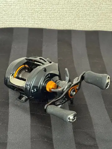 새상품급 ALPHAS SV 70 낚시릴