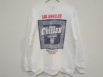 새상품 CHILLAX 스웨트 셔츠