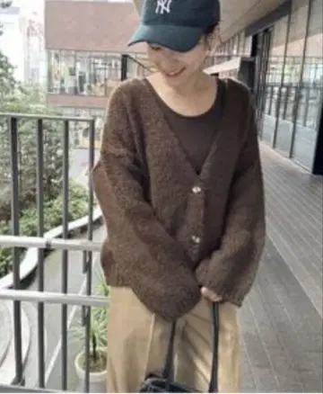 TORICOT JEAN MARC 앞트임 가디건 브라운