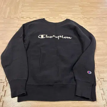 Champion 블랙 트레이닝복