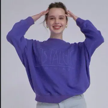 Tostalgic sweatshirt / purple