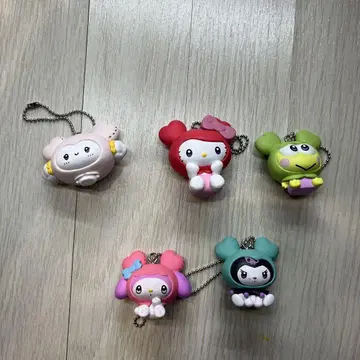 TWICE 산리오 콜라보 키링 가챠가챠