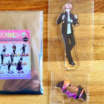 카라피치 세븐일레븐 유리상