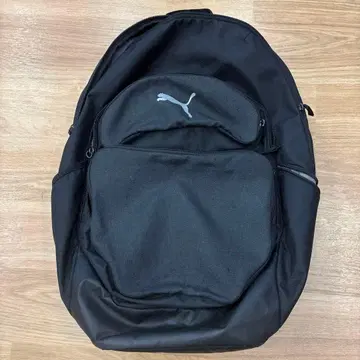 PUMA 블랙 럭색/백팩
