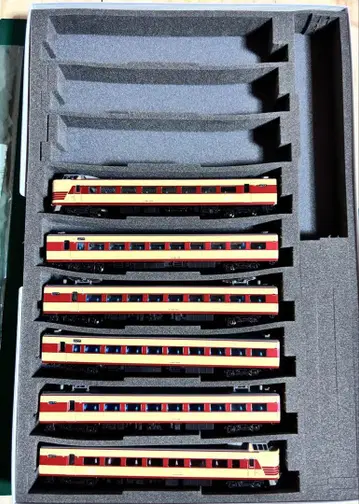 KATO 381계 1100번대 타입 실내등 포함